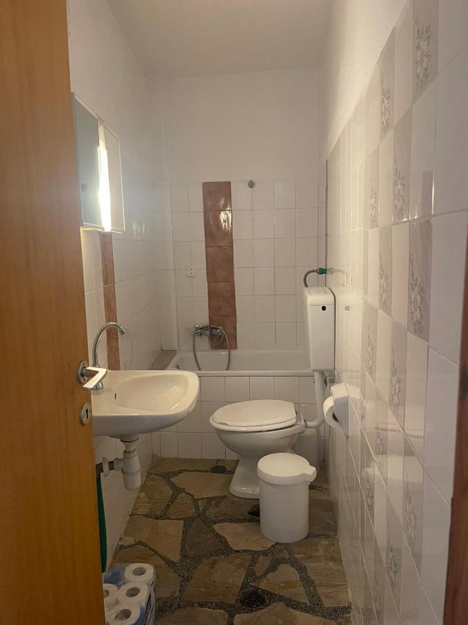 Exohi Apartments Vrasna Ngoại thất bức ảnh